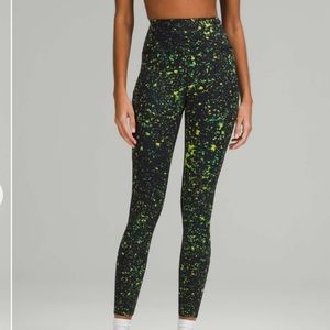 Lululemon Black Green Leggings Fast and Free 10 High Risee Nulux Side Pockets